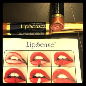 LipSense Long Lasting Lip Color PLUM ORETTY NWT